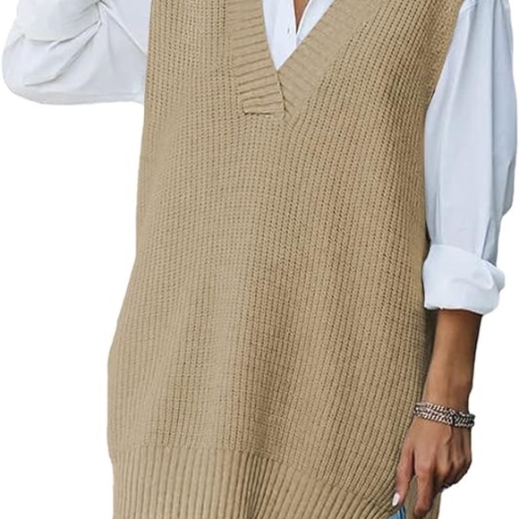Viottiset V-Neck Sweater Vest - Picture 2 of 4